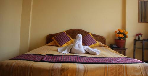 Simrika Homes Bed And Breakfast