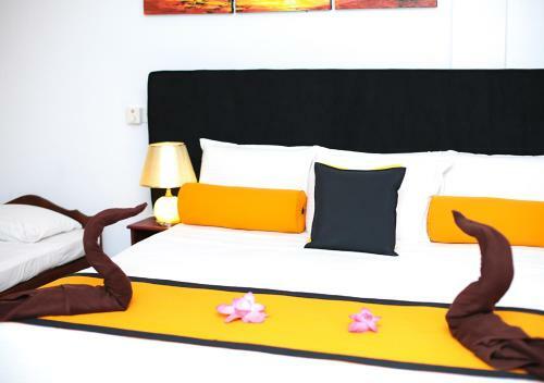 Bed & Breakfast Celestial Inn