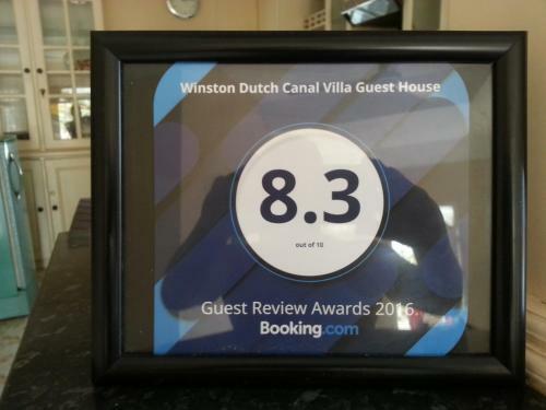 Hostal Winston Dutch Canal Villa Guest House
