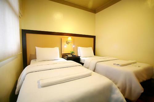 Baguio Holiday Villas