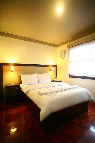 Baguio Holiday Villas