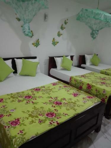 Hostal Alexandra Family Villa