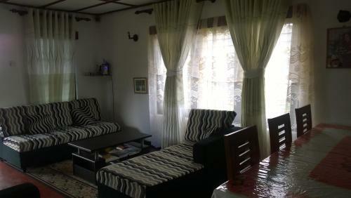 Srihelyes Inn
