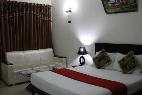 Tourist Inn Hotel