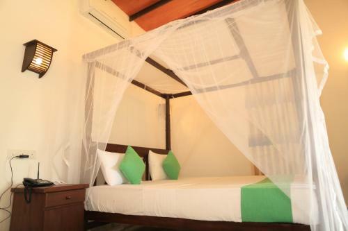 Villa Pinnawala & Restaurant
