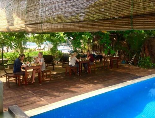 Hotel Talalla Bay Beach