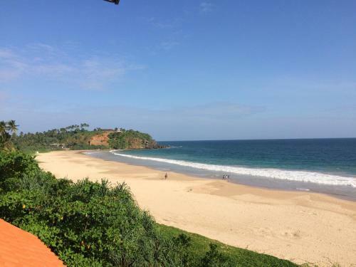 Hotel Talalla Bay Beach