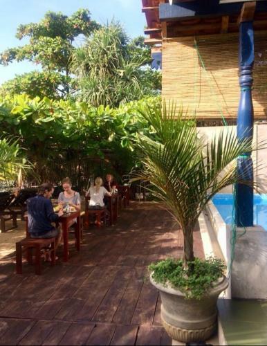 Hotel Talalla Bay Beach