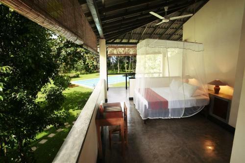 Hotel Talalla Retreat