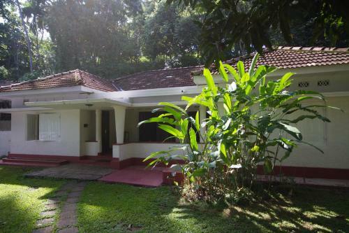 Hotel Talalla Retreat