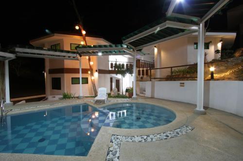 Hotel Coron Hilltop View Resort