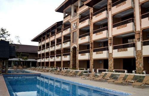 Hotel Coron Westown Resort
