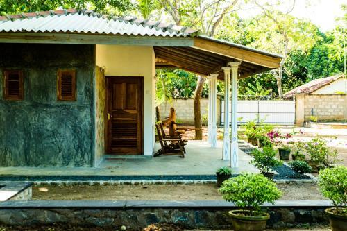 Sunshadow Chalet