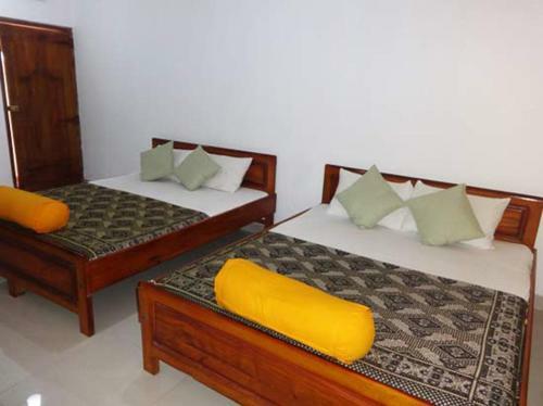 Hotel Dutch Bay Beach Cottages