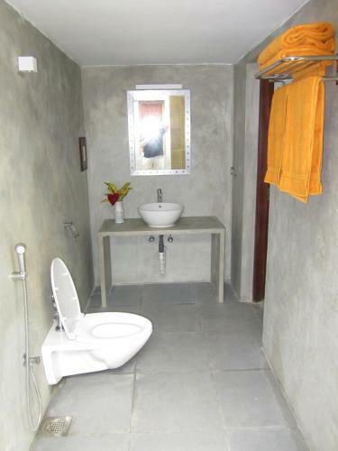 Hotel Isana Beach House