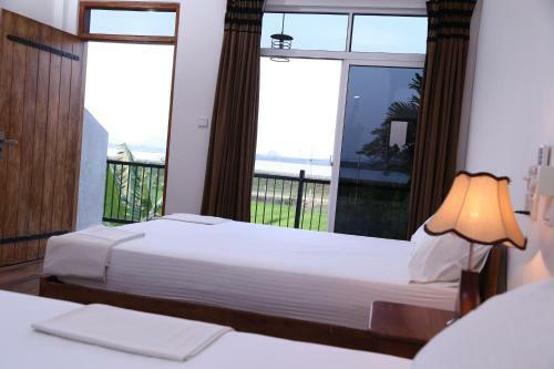 Serene Park Hotel