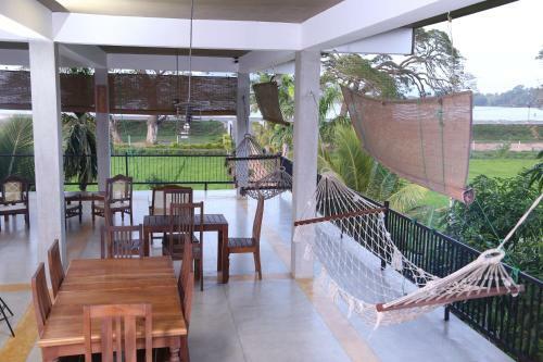 Serene Park Hotel