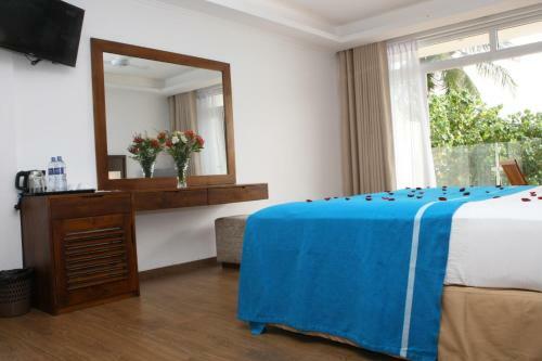 Sayura Beach Hotel