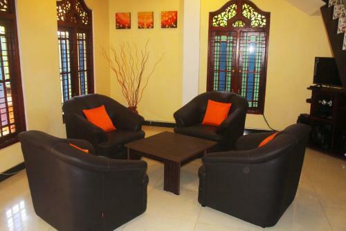 Hostal Tiny Royal Palace