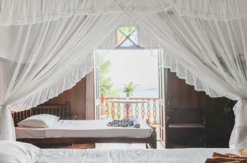 Yoho Hotel Neptune Bay