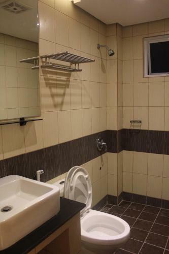 Aqua Travel Lodge