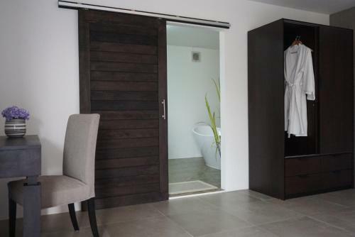 Hostal 14 Palms