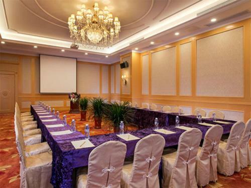 Vienna Hotel Guilin North Road