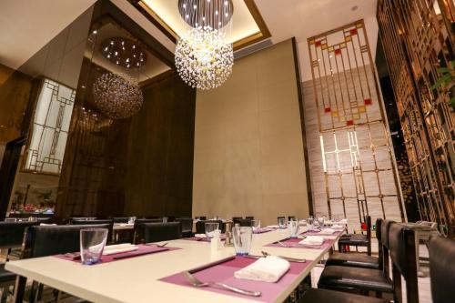 Hotel Pullman Shishi Mattison
