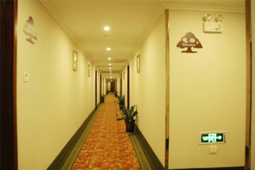Greentree Inn Jiangsu Xuzhou Railway Station Business Hotel