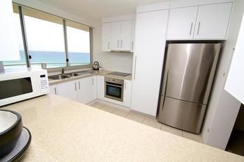 Hotel Hi-surf Beachfront Resort Apartments