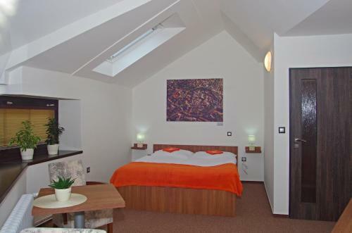 Hotel Pod Radnic�