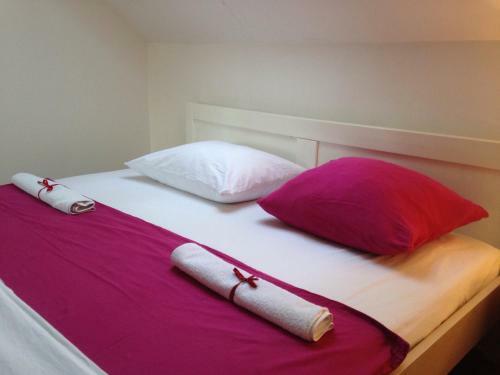 Hostel Lega House