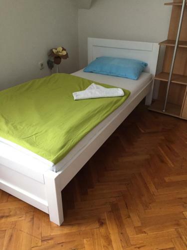 Hostel Lega House