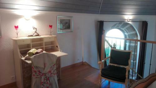 G�te Atypique Dans Une Chapelle