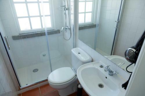 Hostal Parede Guest House