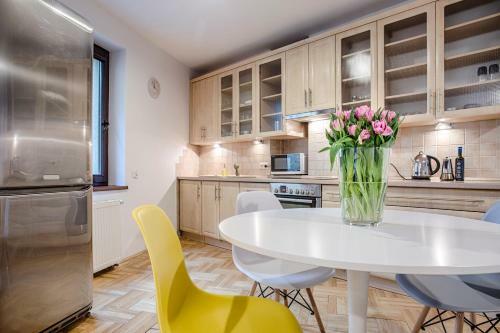 Tyzenhauz Apartments Old Town East