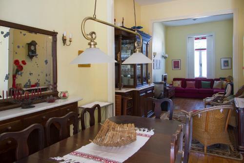 Liiiving In Moledo | Vintage House