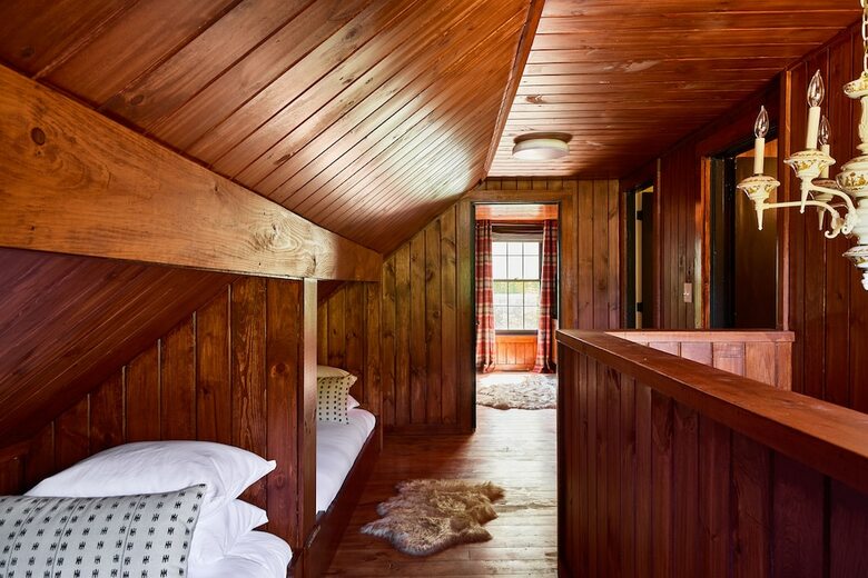 Hotel Golden Eagle Resort
