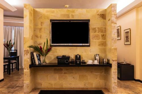 Gaia Hotel & Reserve- Adults Only