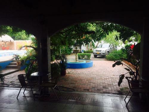 Hotel Dosis Verde