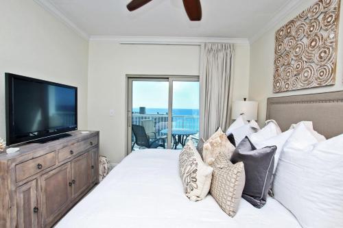Apartamento Crystal Tower 1002