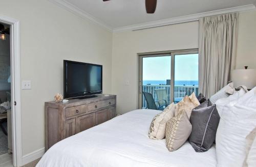 Apartamento Crystal Tower 1002