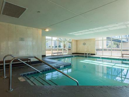 Apartamento Crystal Tower 401