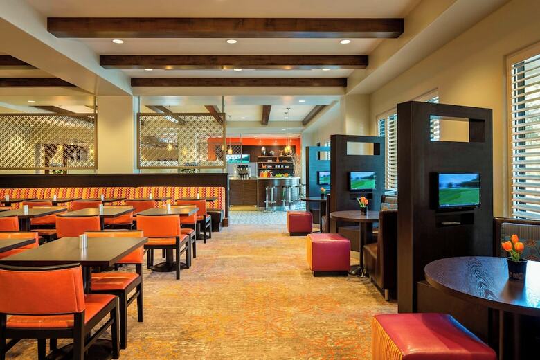 Hotel Courtyard By Marriott Anaheim Theme Park Entrance