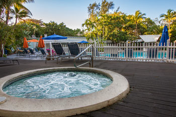 Hotel Banana Bay Resort & Marina