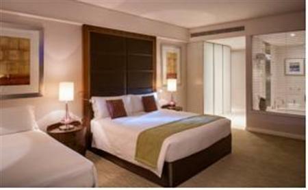 Hotel Crowne Plaza Festival City