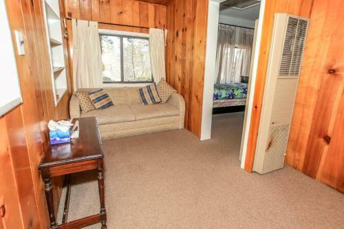 Blue Jay Cabin By Big Bear Cool Cabins