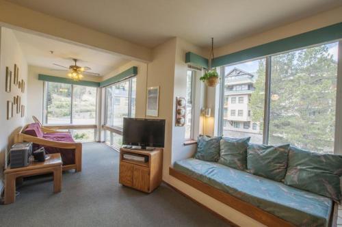 Sun Meadows Apartment