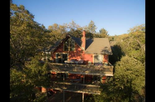 Lakeview Lodge