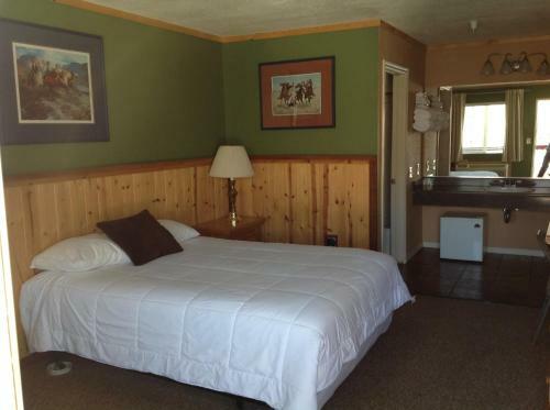 Whitney Portal Hostel And Hotel